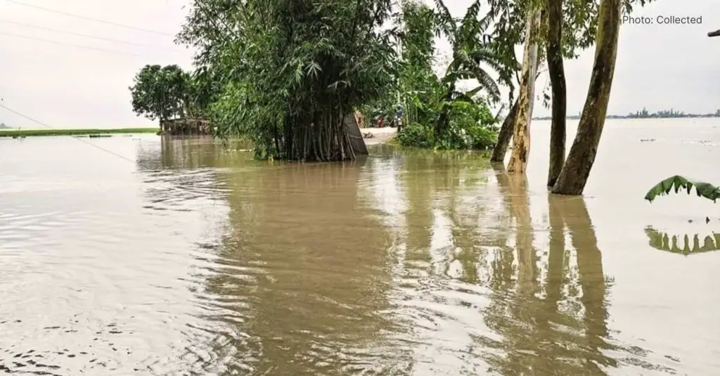 Flash floods affect thousands in five northern districts